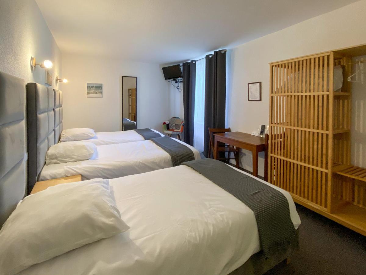 Hotel Les Tilleuls De Pareloup A Salles-Curan Ngoại thất bức ảnh